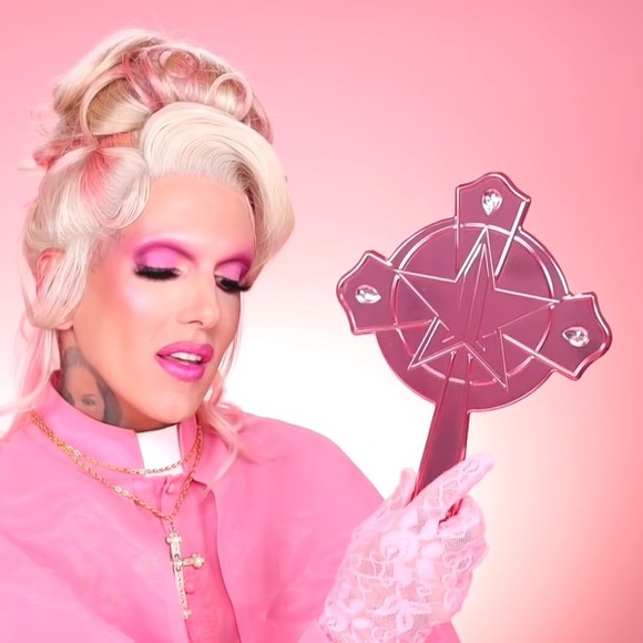 Jeffree Star Hand Mirror - Pink Cross - Picture 3 of 7